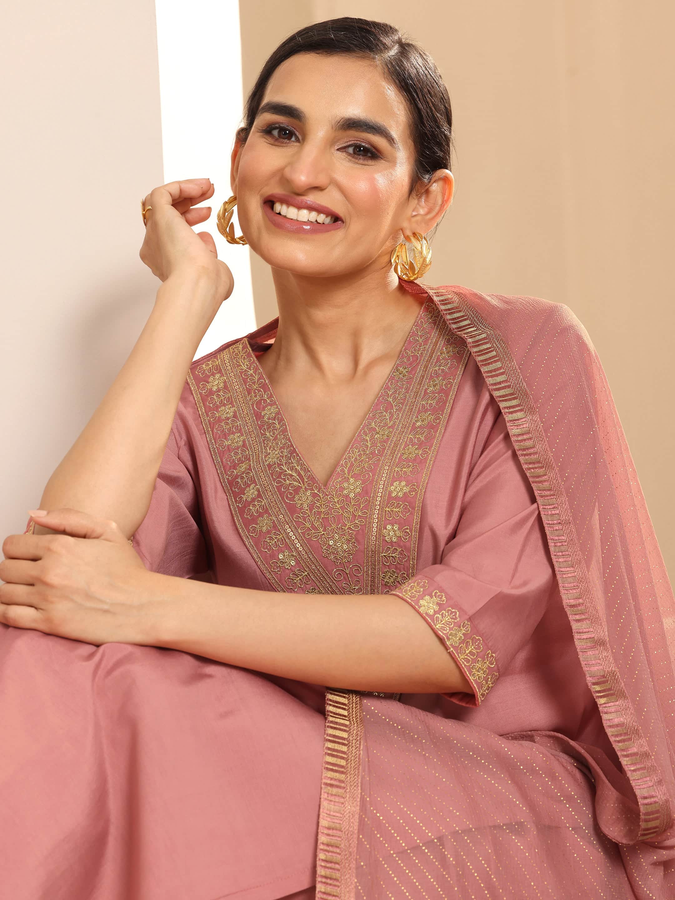Gerua Peach Solid Straight Kurta Set